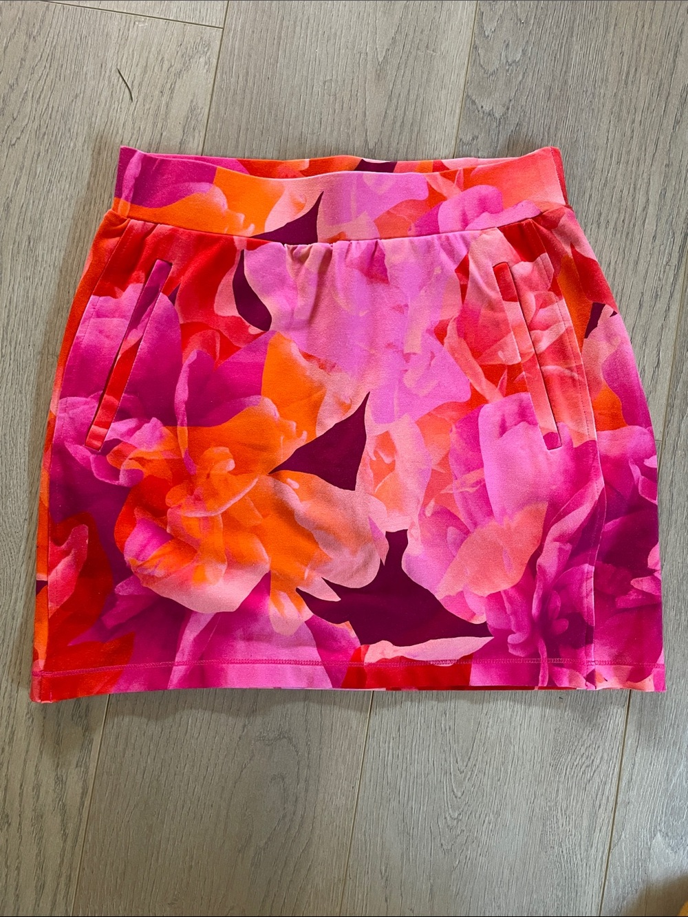 Talbots Pink & Orange Floral Stretch Mini Skort